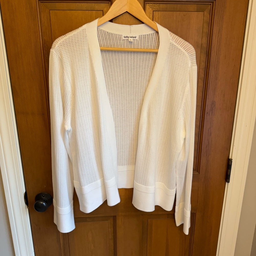 Kathy Ireland Cream Open-Front Cardigan